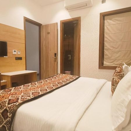 Blessings Hotel أمريتسار المظهر الخارجي الصورة