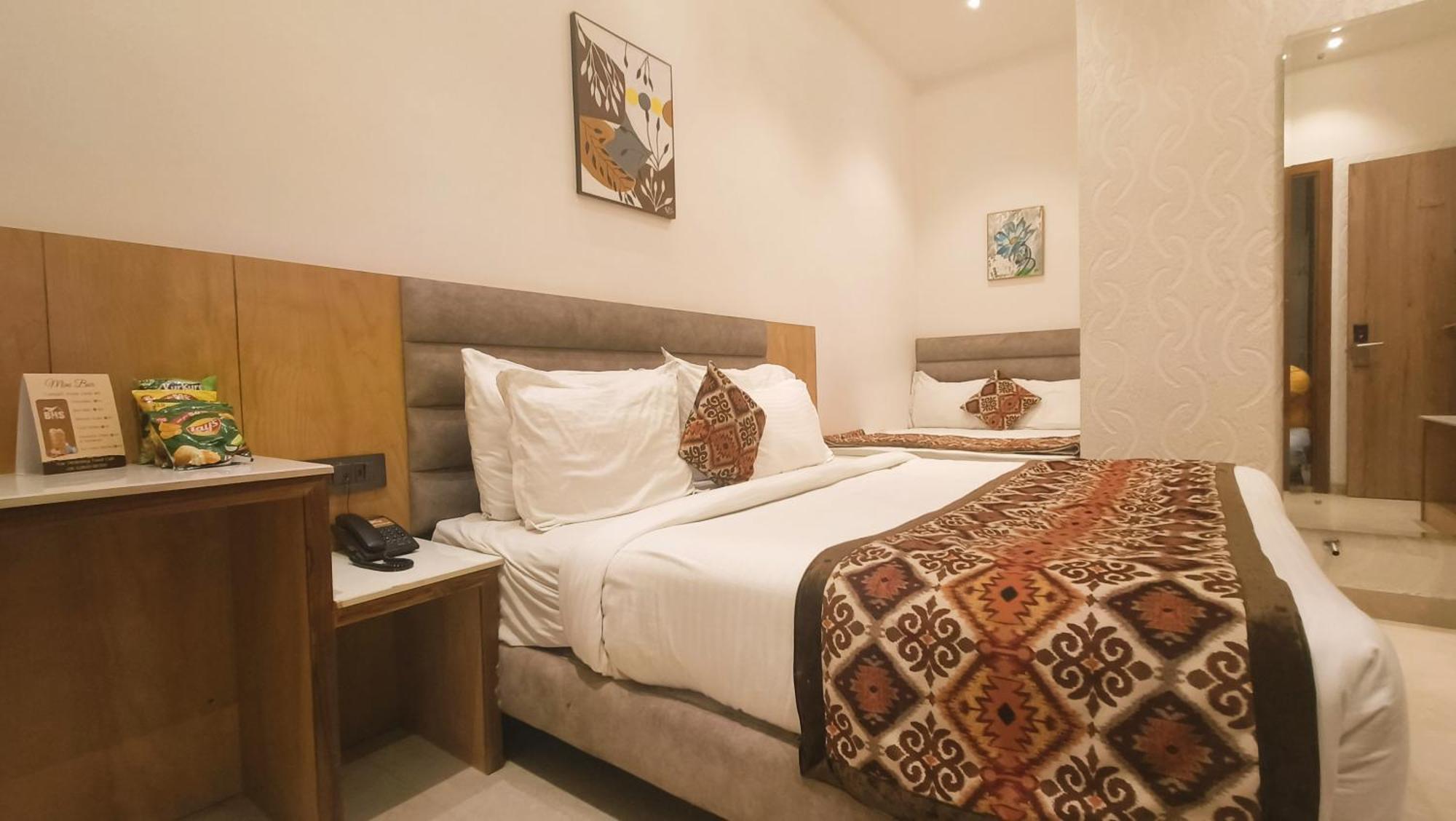 Blessings Hotel أمريتسار المظهر الخارجي الصورة